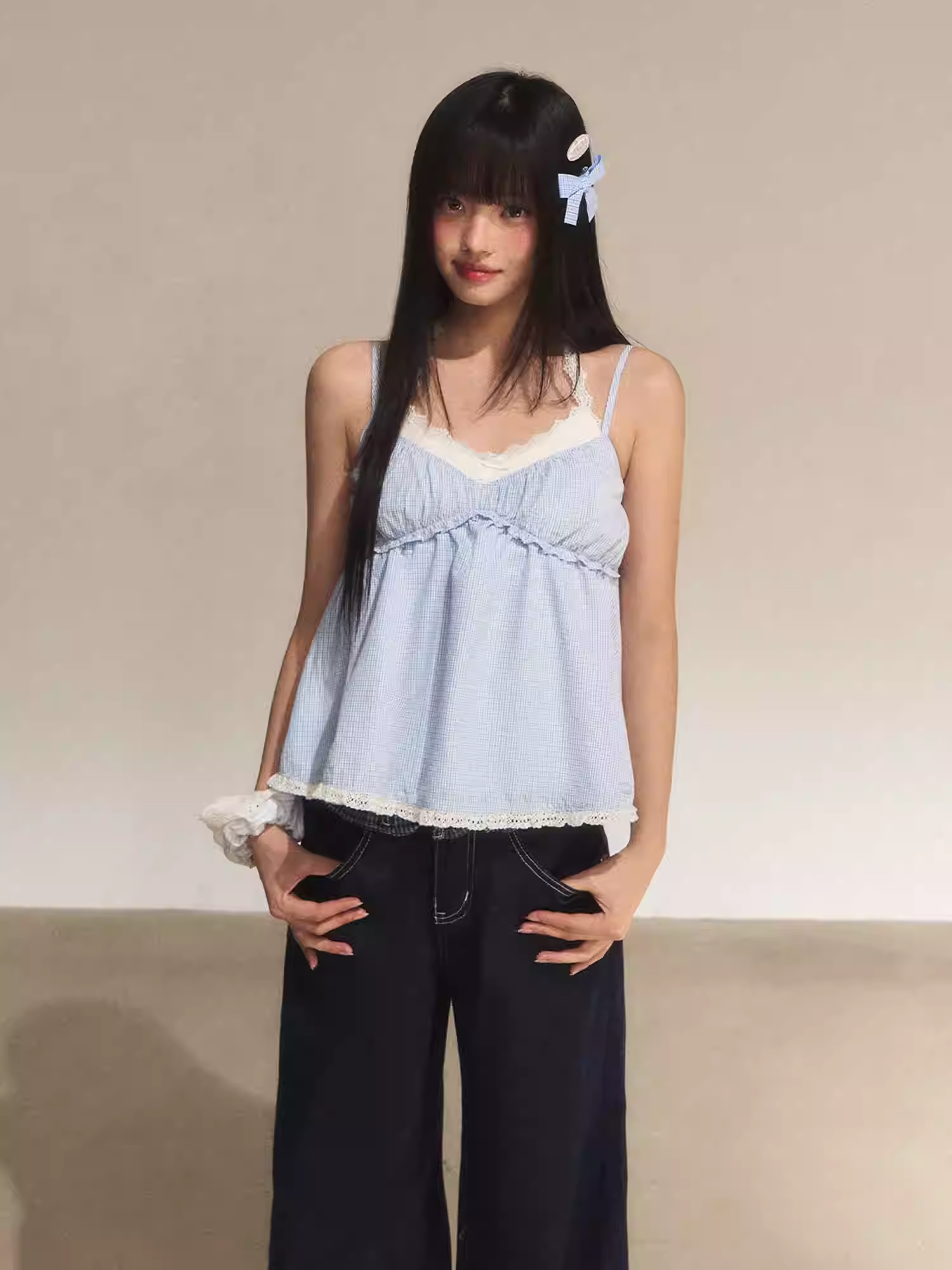 WEEKENDHUB Two-piece suit includes a color-matched tank top with lace trim, new style with halter neck and open back for women.
