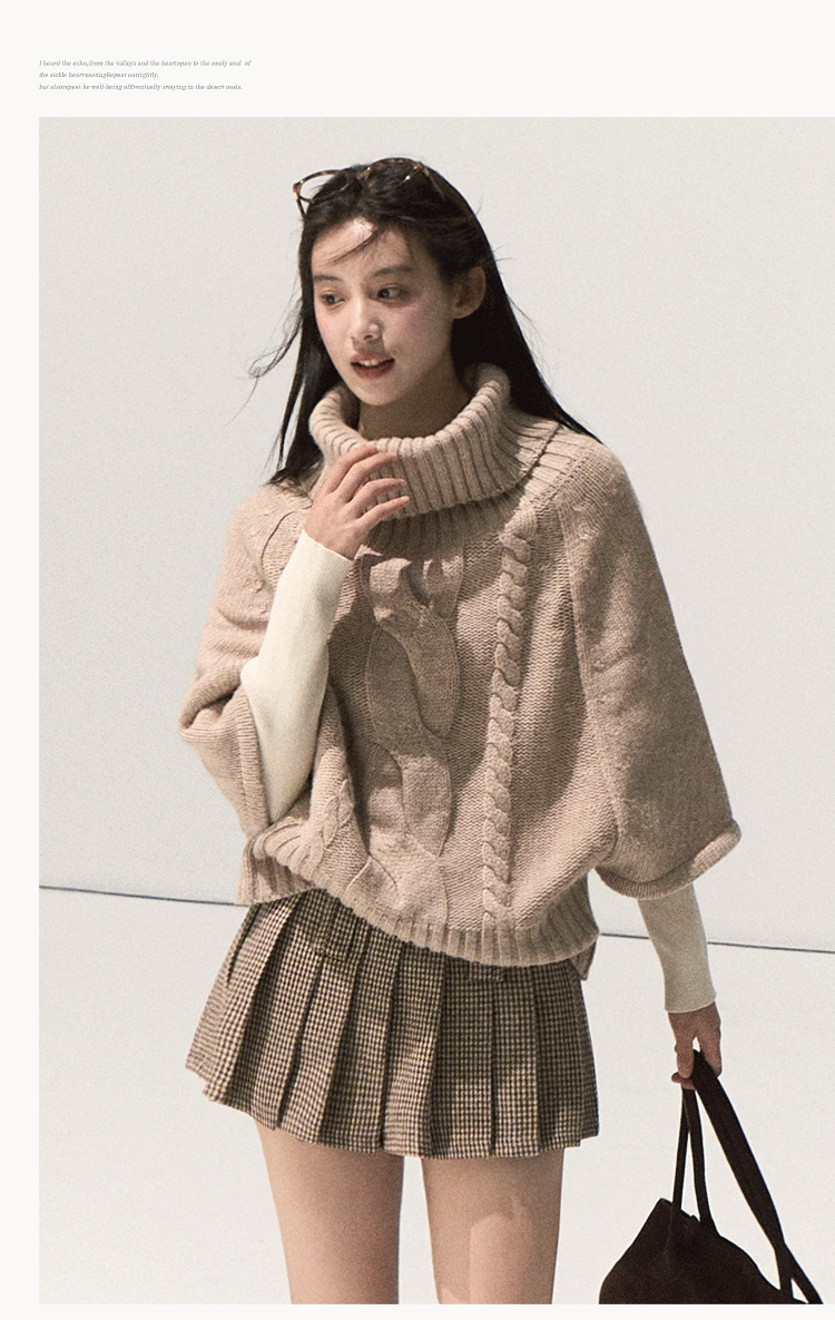 Oakmoo "Full Moon Changes" Thick Rope Knit Sweater