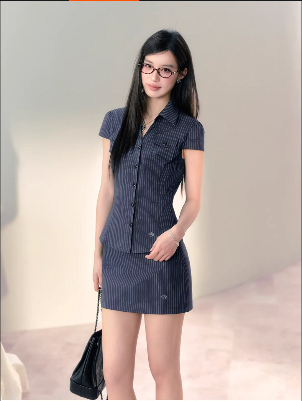 ANDYET AD1 Cool and sophisticated style, X-shaped shirt and pencil skirt set