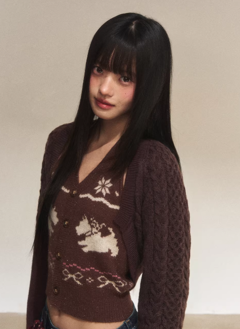 WEEKENDHUB Fair Isle jacquard knitted two-piece shirt for women, halter neck style, high-end brand.