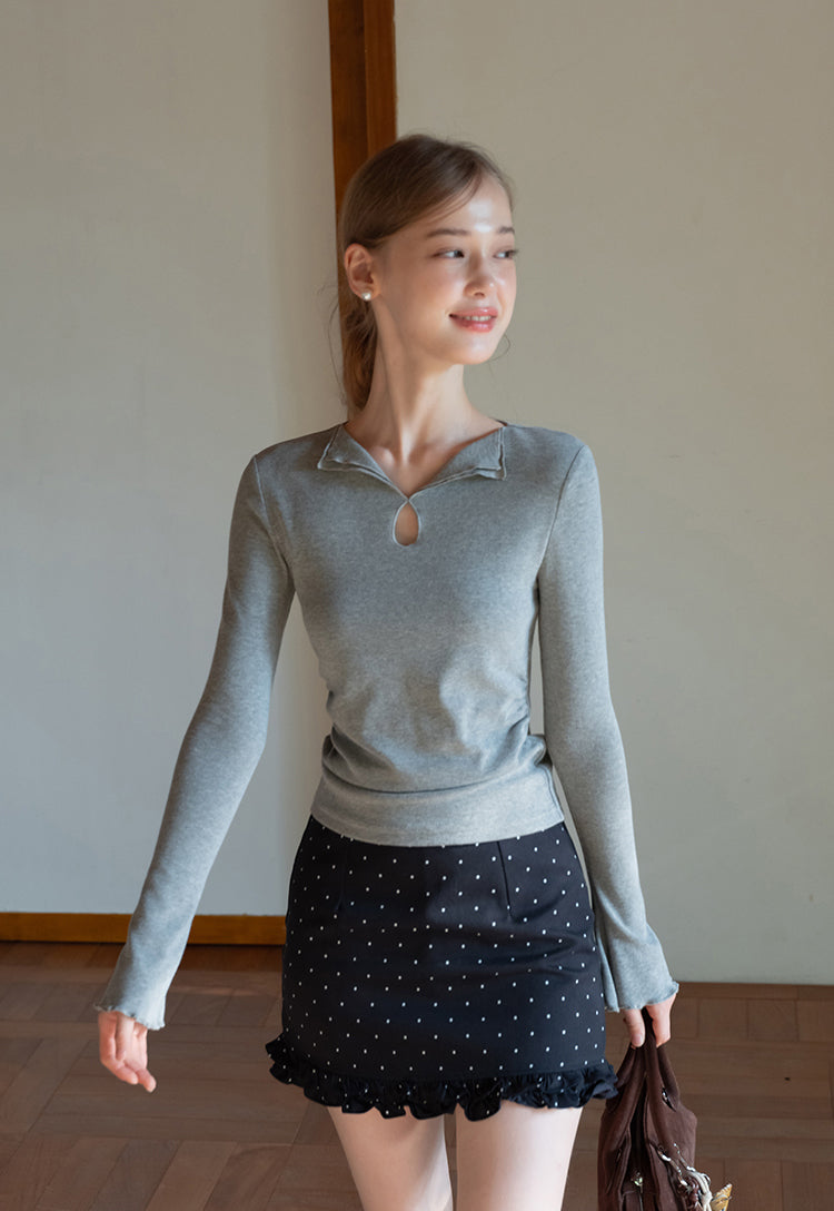 EGGKA Women's long-sleeved V-neck T-shirt with colored trim, new autumn design, slim fit, elegant waistline (sale)