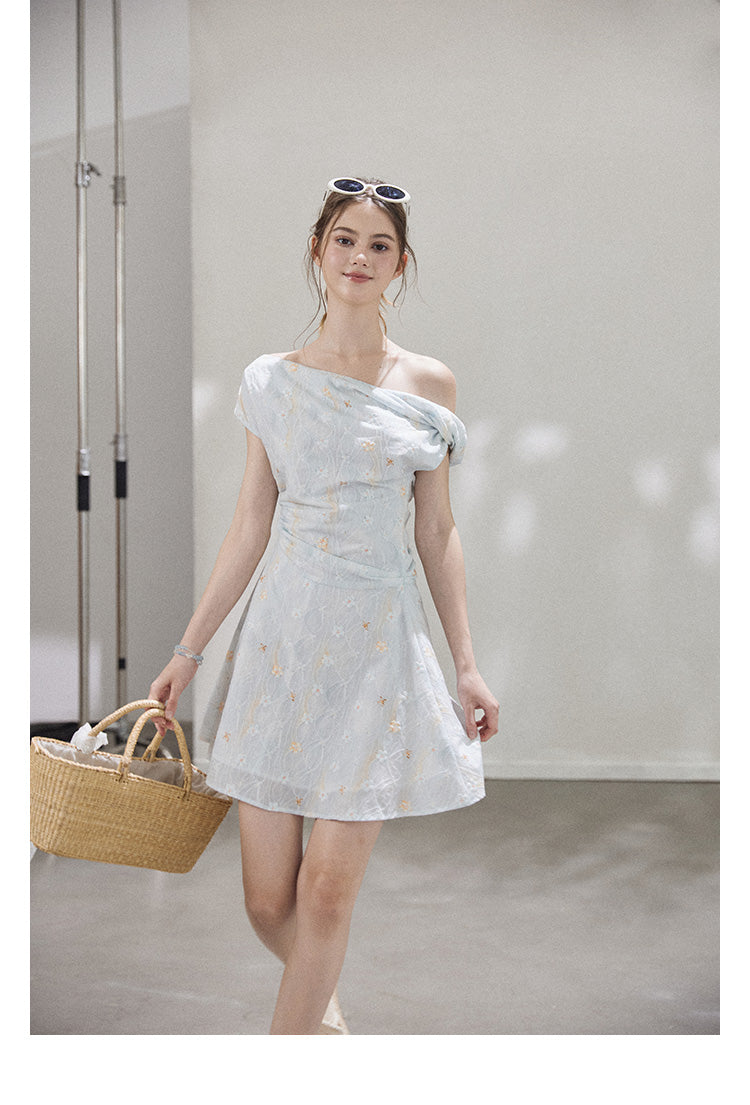 "Star Mist Hazy" Off-shoulder pleated floral print mini dress for women, summer Callmelater