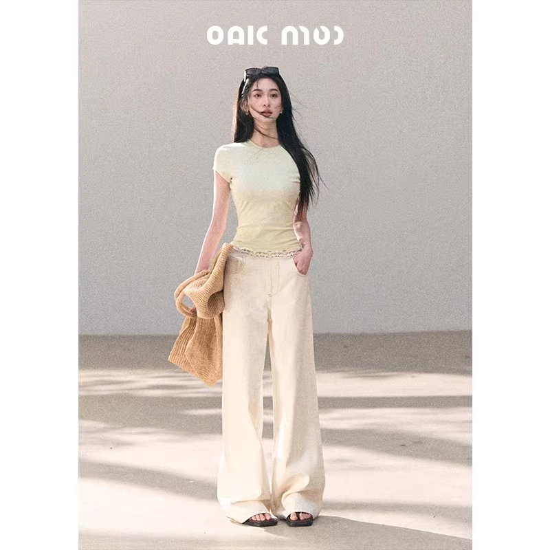 OAKMOO Wide leg jeans with a loose fit, Bohemian style patchwork lace