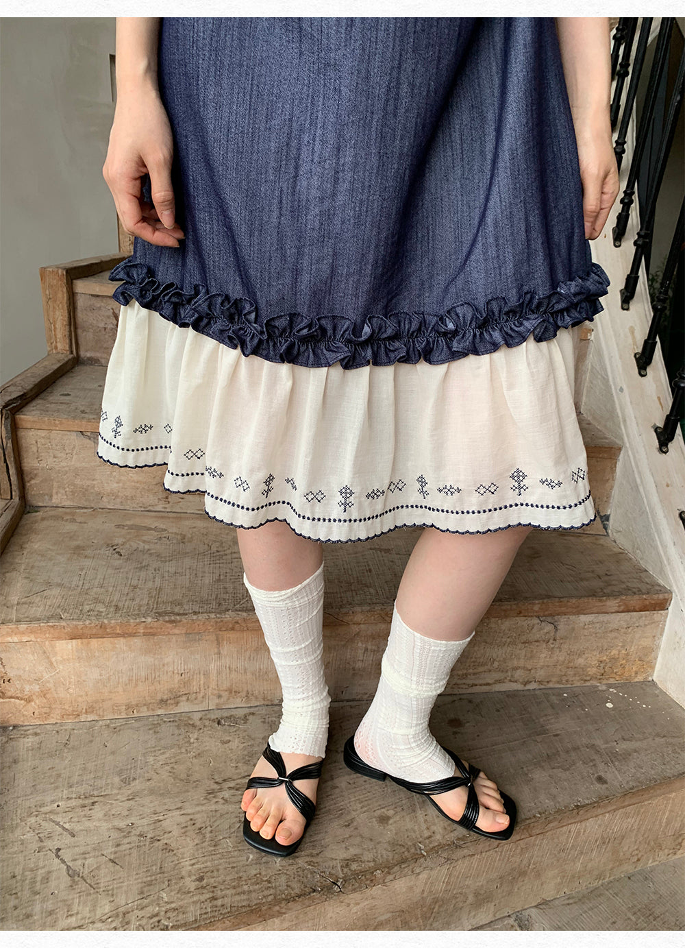 DORYDORY New Chinese style women's embroidered patchwork dress, super beautiful and unique design, blue dress.