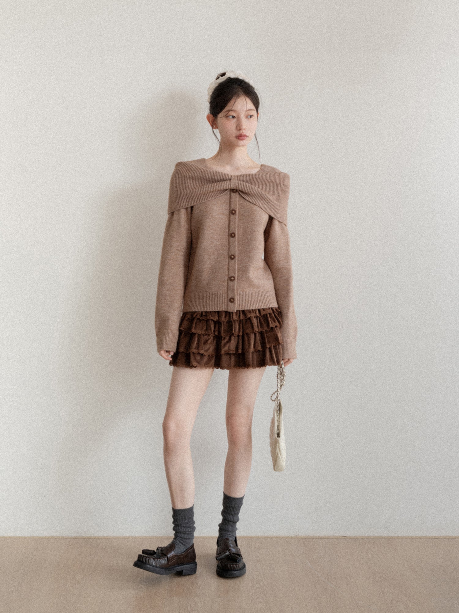 CANTONSTORY New winter style sweet apricot high-waisted midi dress for women, tight-fitting A-line dress, short skirt