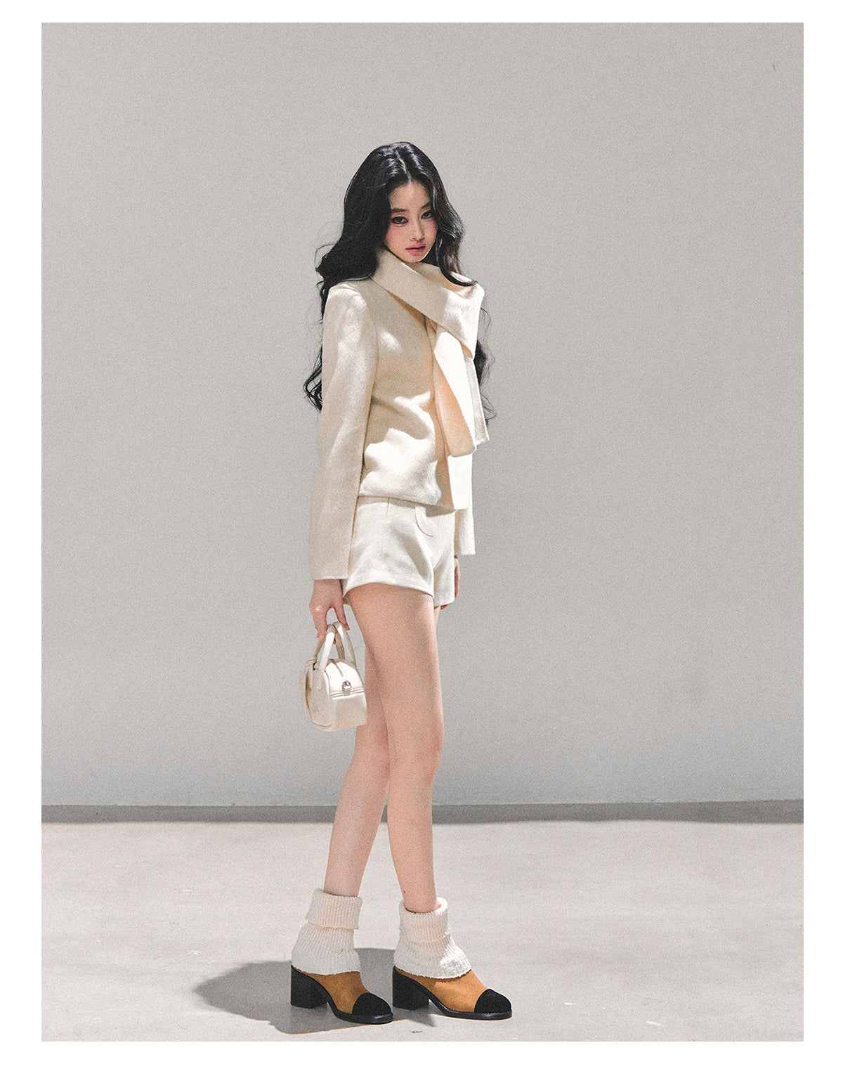 SHAOYEYAN Aomalm Women's "Twilight Forest" High-end Wool Coat, giving off a refined, luxurious feel, perfect for a wealthy heiress. Double-sided wool coat.