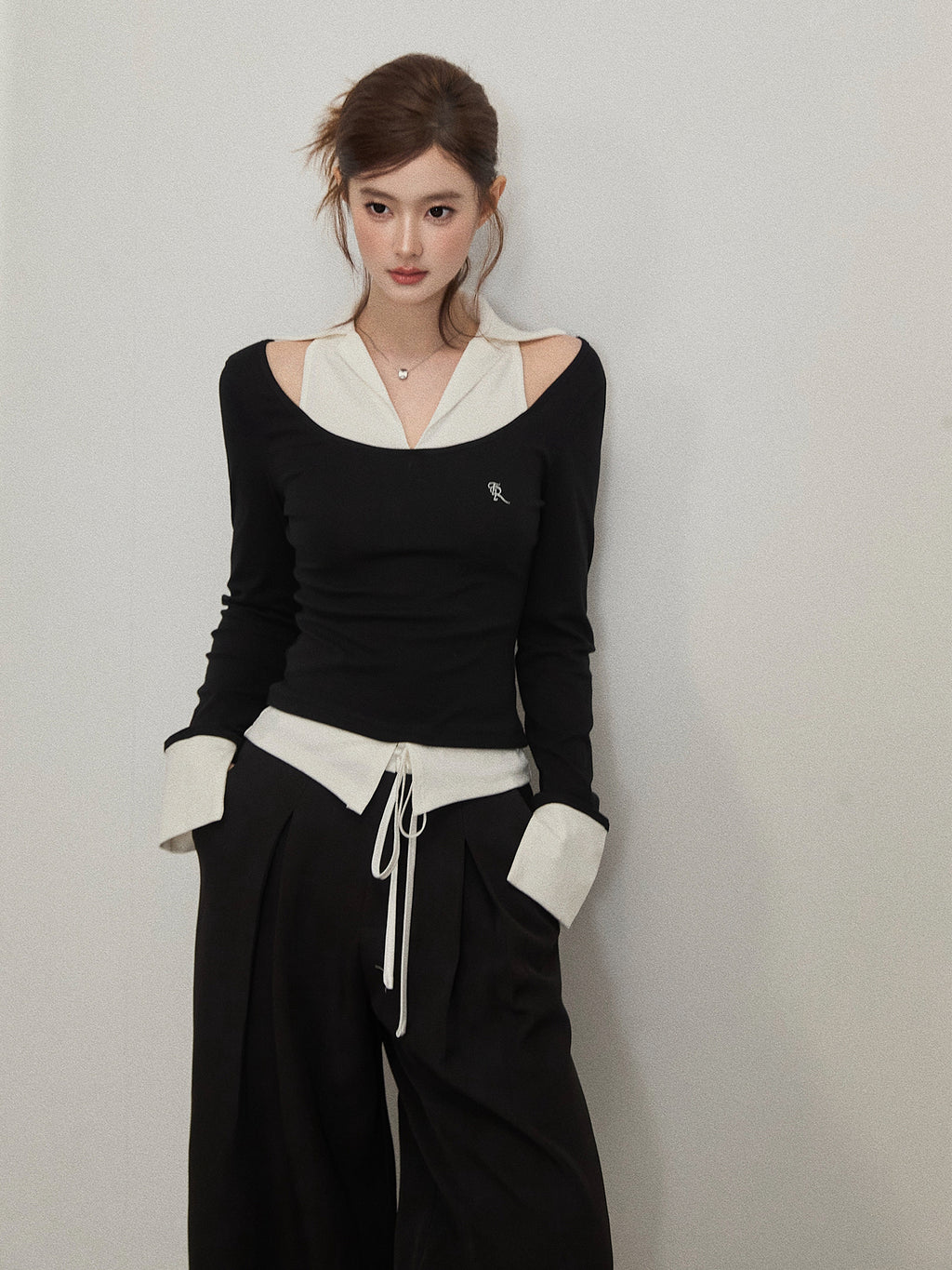Women's Fall Design Two-Piece Tight Long Sleeve T-Shirt, Slim Waist and Easy to Match Therous