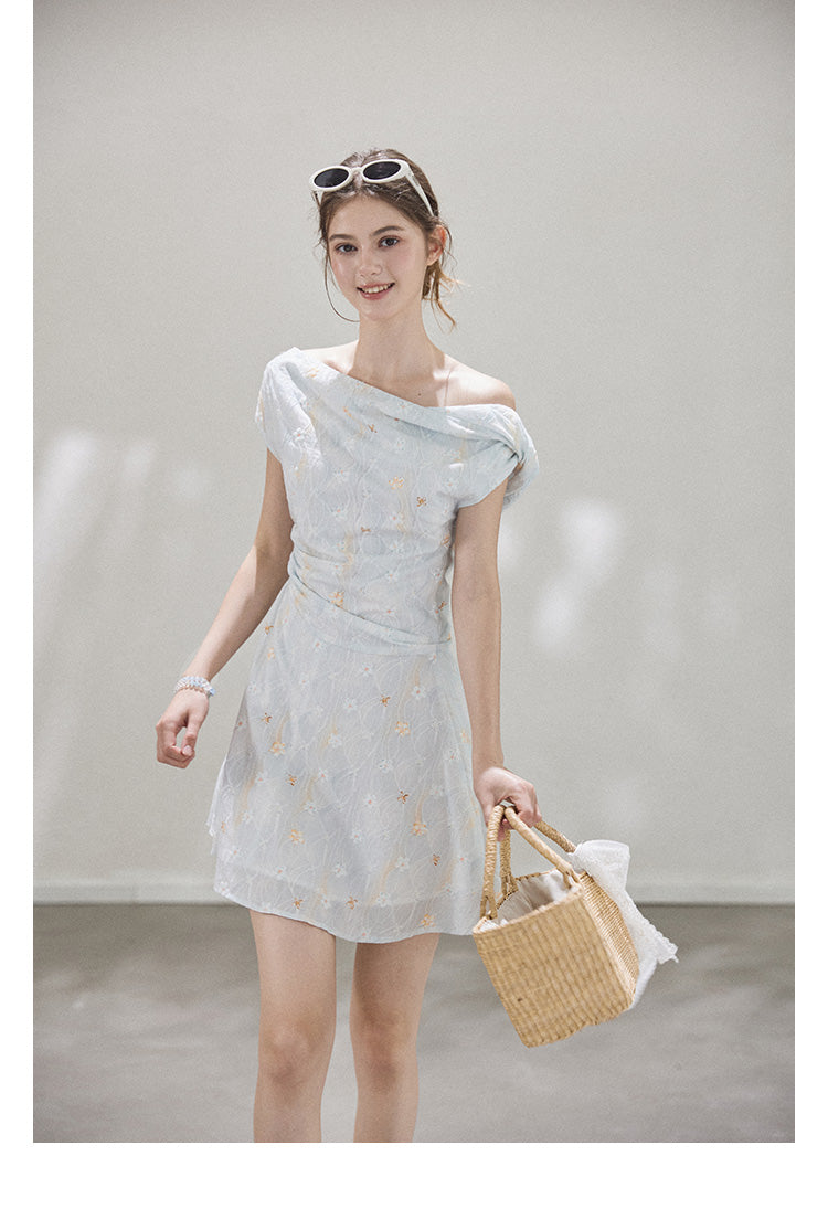 "Star Mist Hazy" Off-shoulder pleated floral print mini dress for women, summer Callmelater