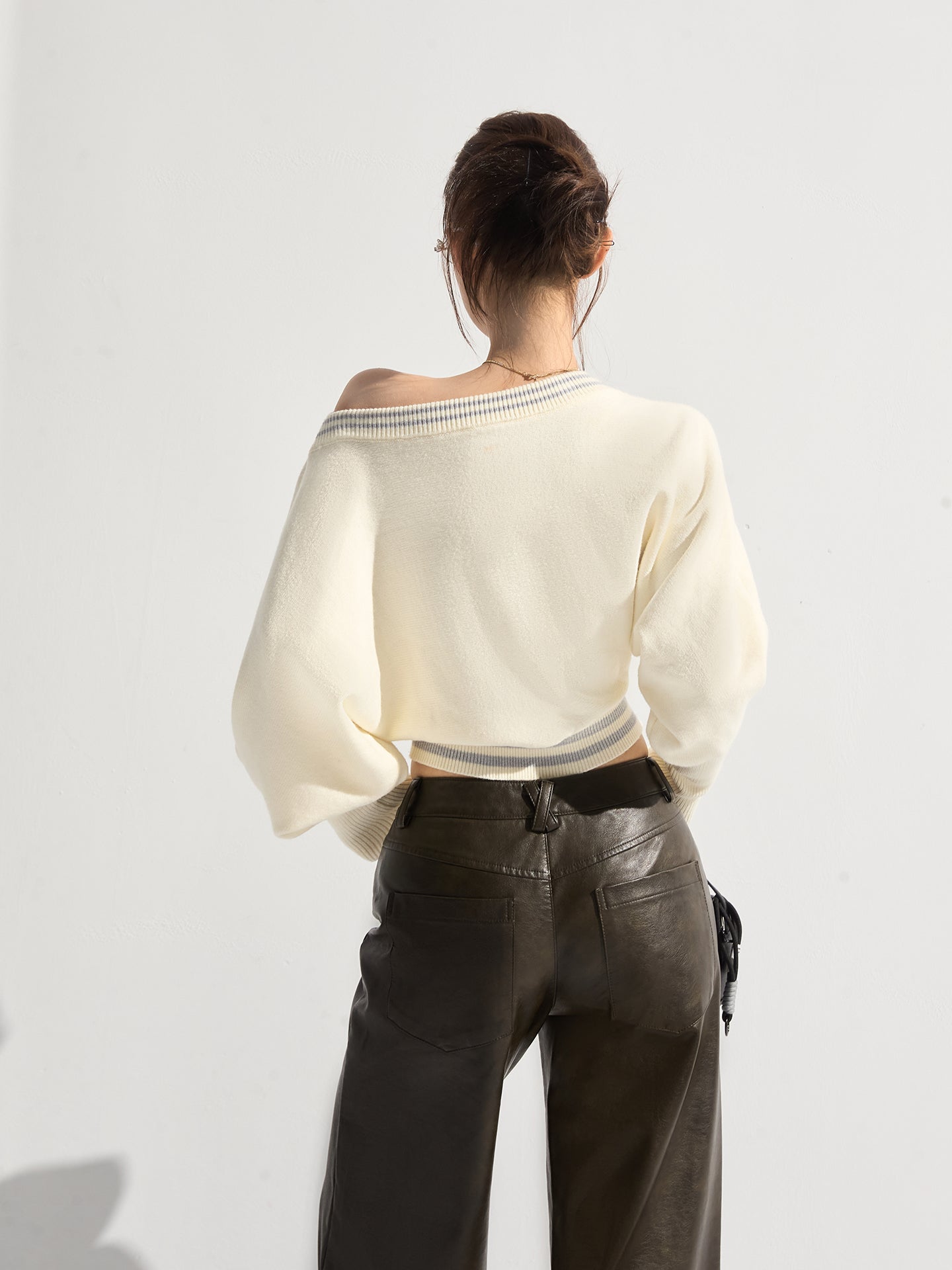 Therous new autumn women's soft and short off-the-shoulder casual multi-purpose striped sweater
