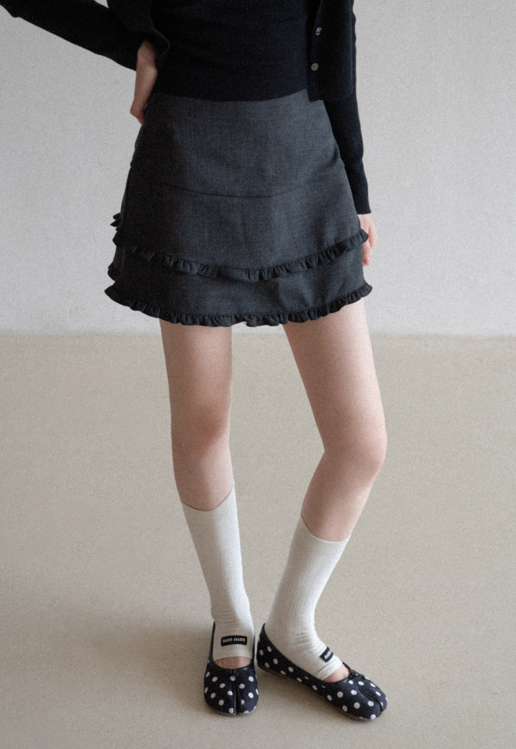 French style two-layer ruffled A-line dress for early autumn, high waist, body-hugging, anti-revealing EGGKA