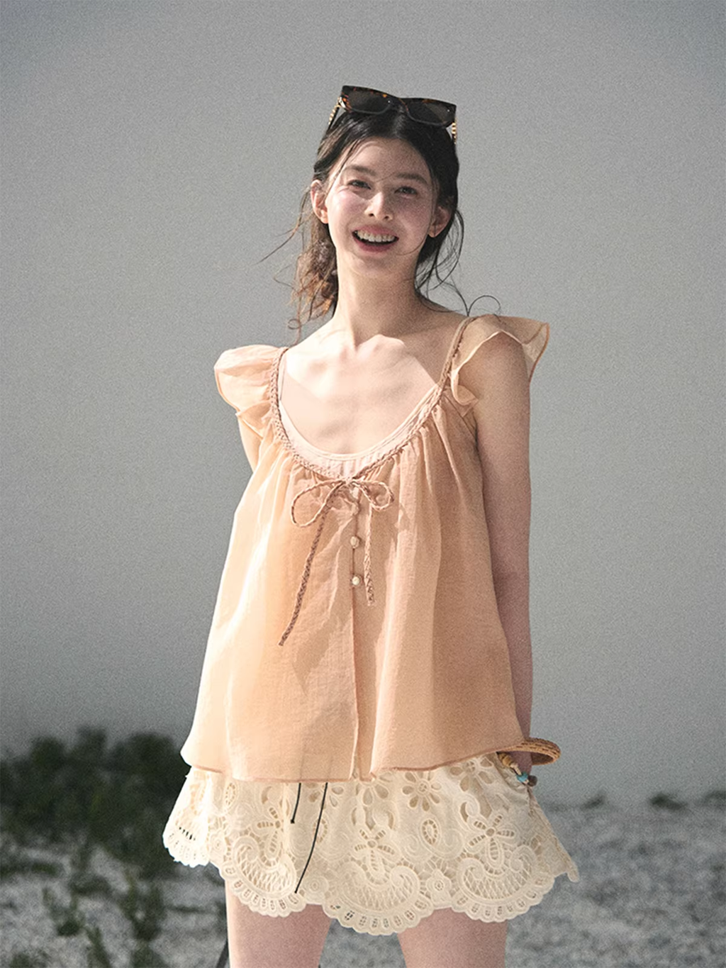 SHAOYEYAN Women's "Your Whisper" French two-piece set, including short-sleeved t-shirt and sleeveless summer babydoll top