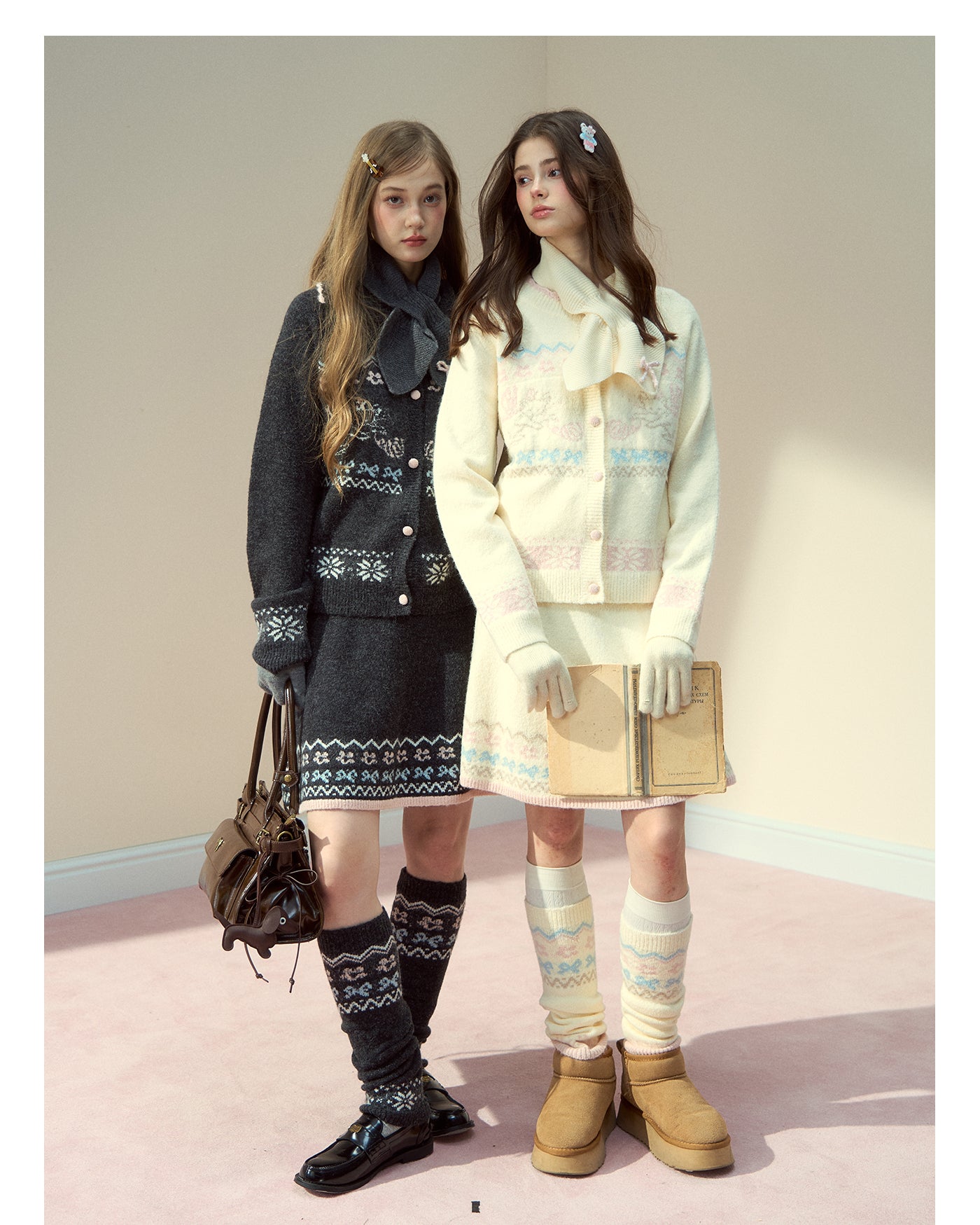 SUNSETPARK 100% Wool "Gift Series" Scarf/Neck Warmer by Sunset Park Winter Bow Girl