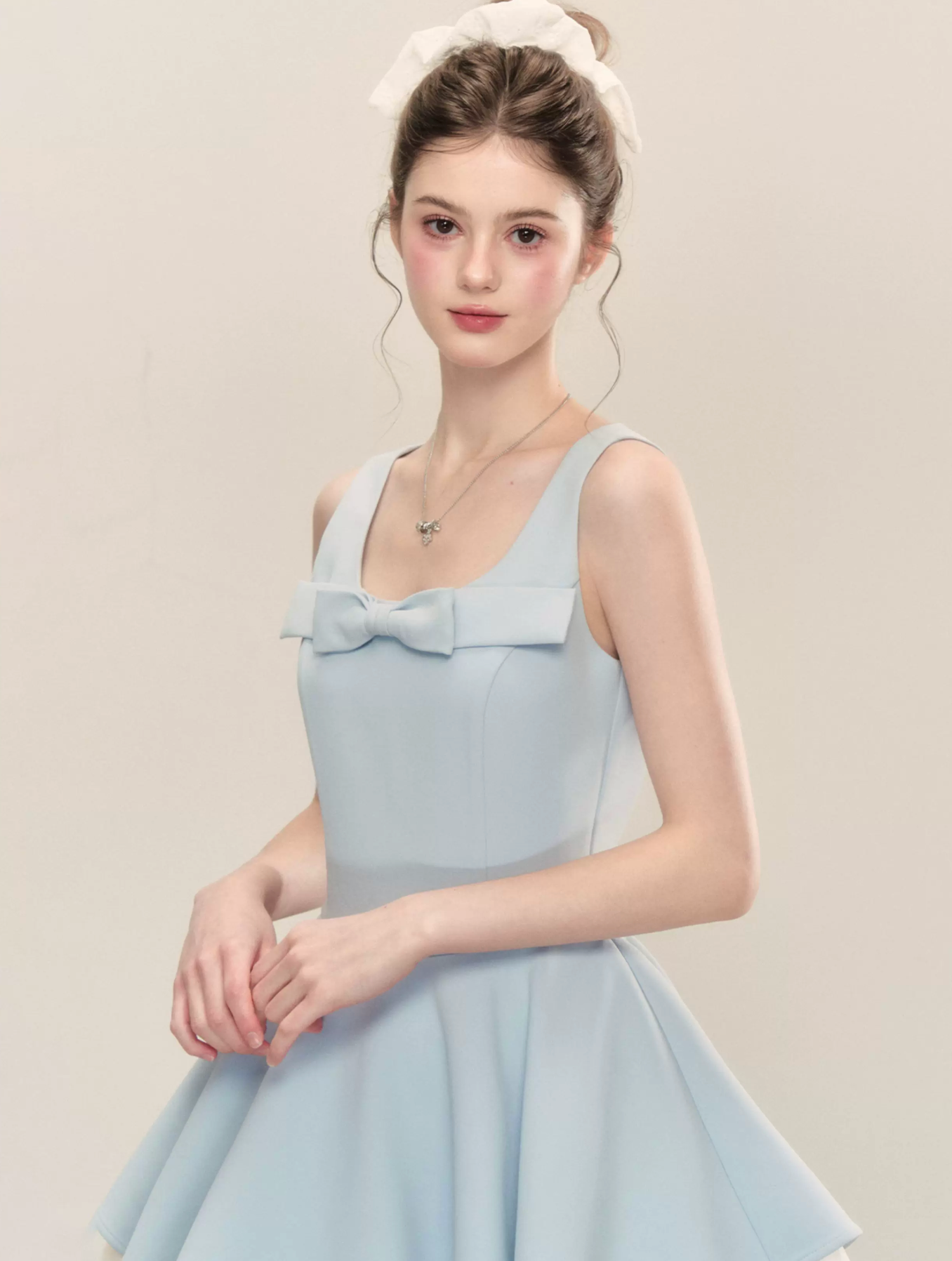 QDQD Rich princess-style strapless dress, high-end design to flatter the waist, new spring/summer arrival, multi-piece mesh skirt.