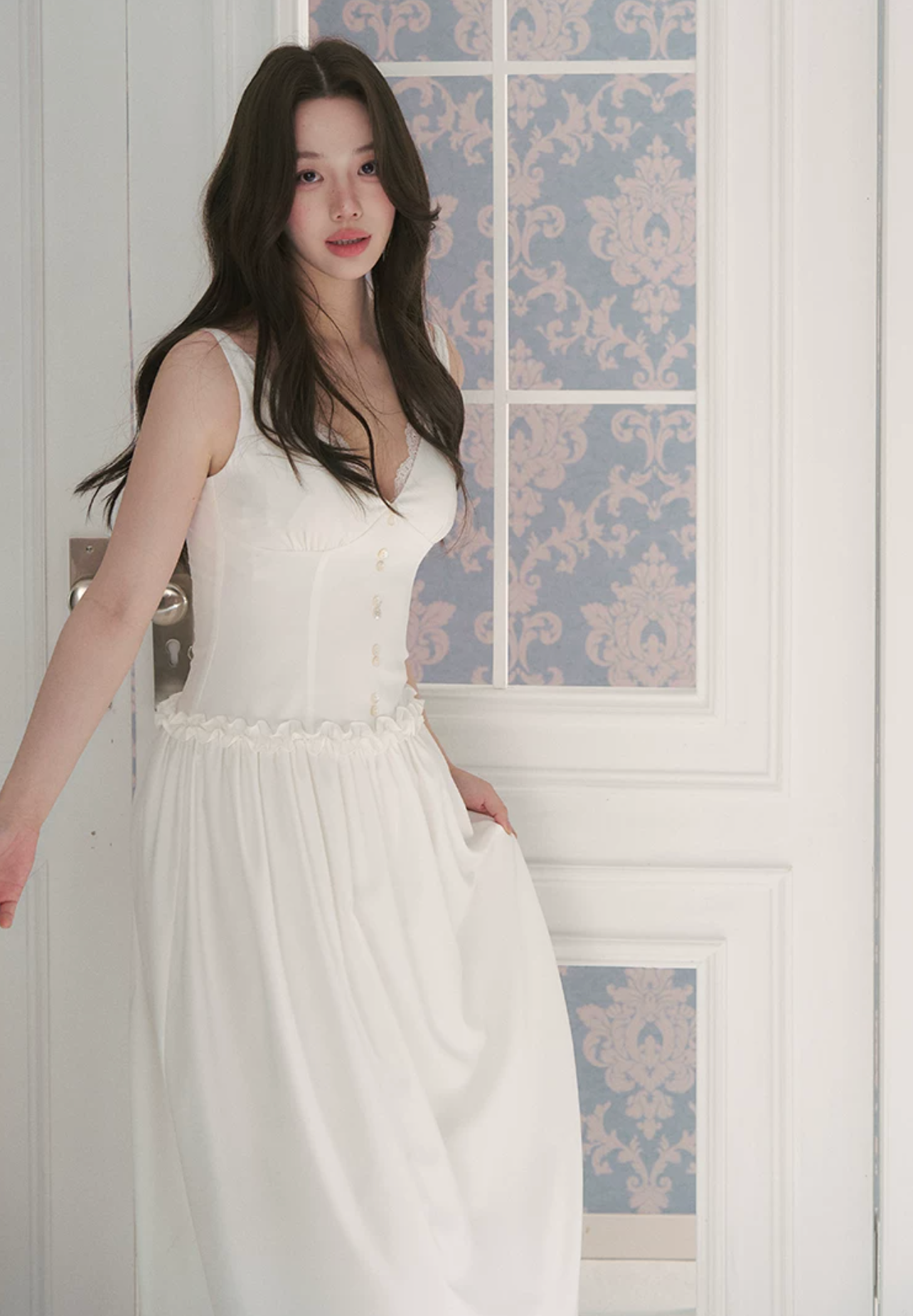 LaluneDuCiel Wide lace push-up tank top, summer style, brings pure, seductive beauty.