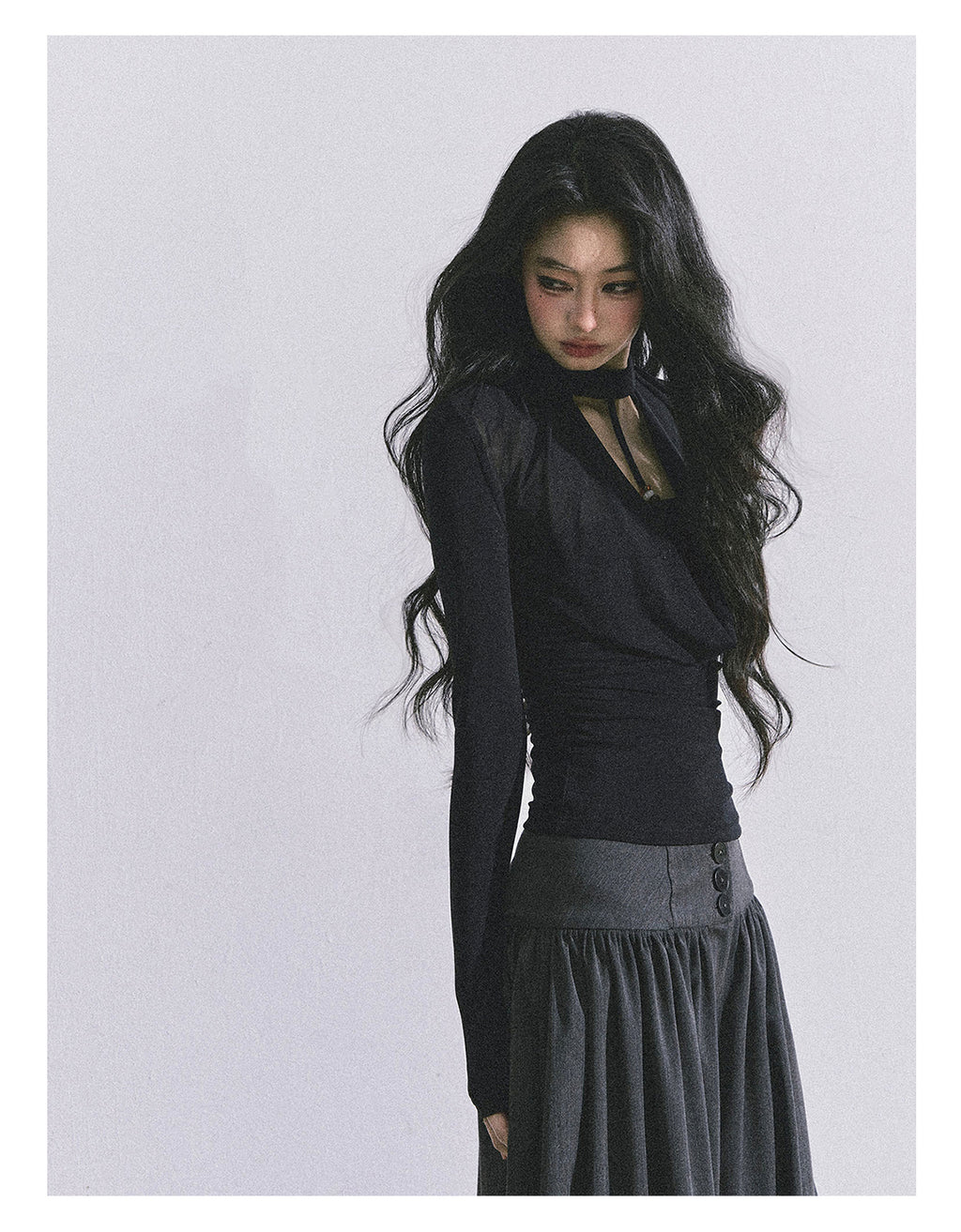 SHAOYEYAN Women's Sexy Fake "Baddie Hot Girl" Two-piece Long Sleeve T-shirt, Autumn Black Top