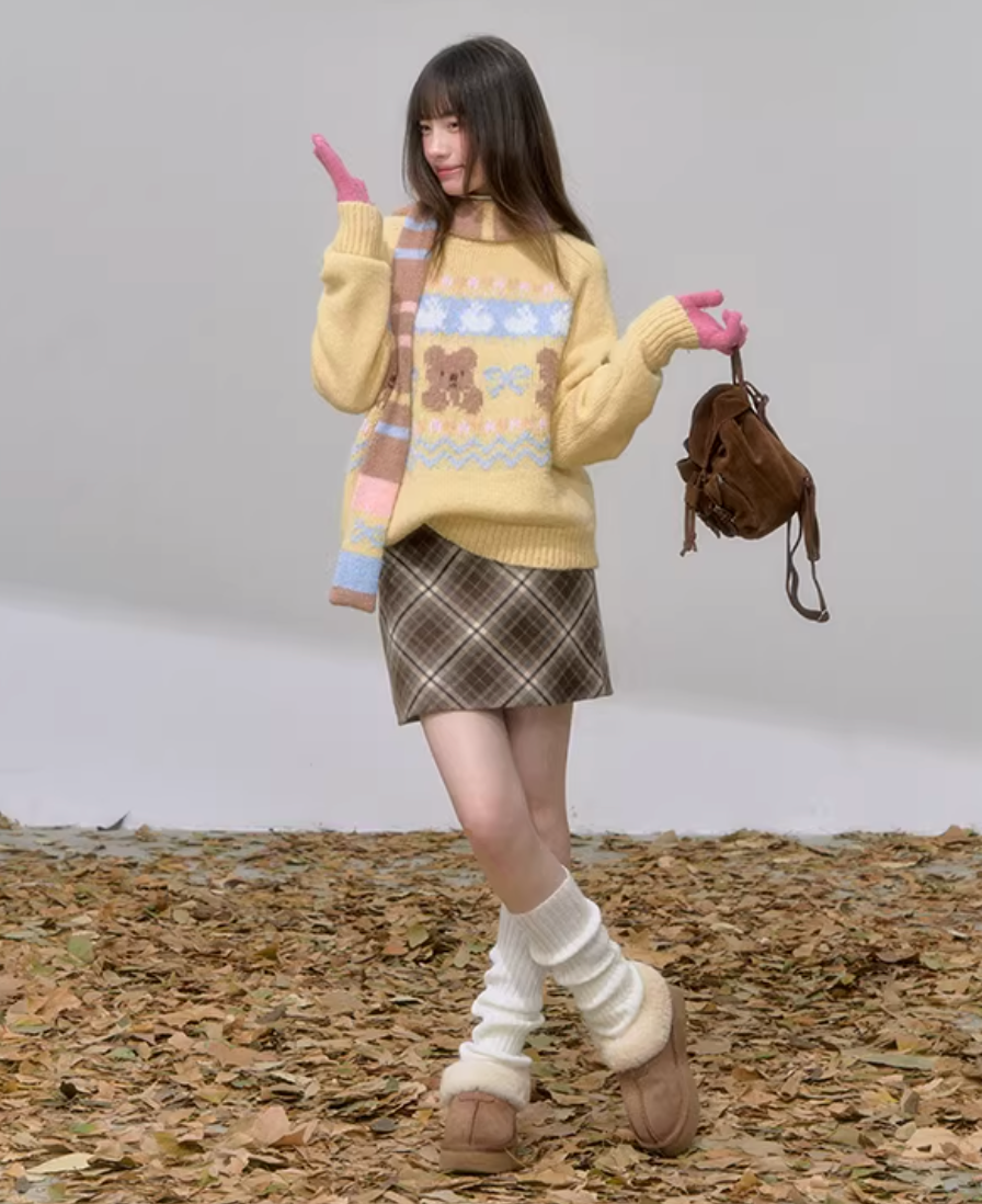 CANSTOREGIRLS: A feminine, classic French-style checkered pencil skirt from the canned goods store, 'Warrior and Weft Colors'.