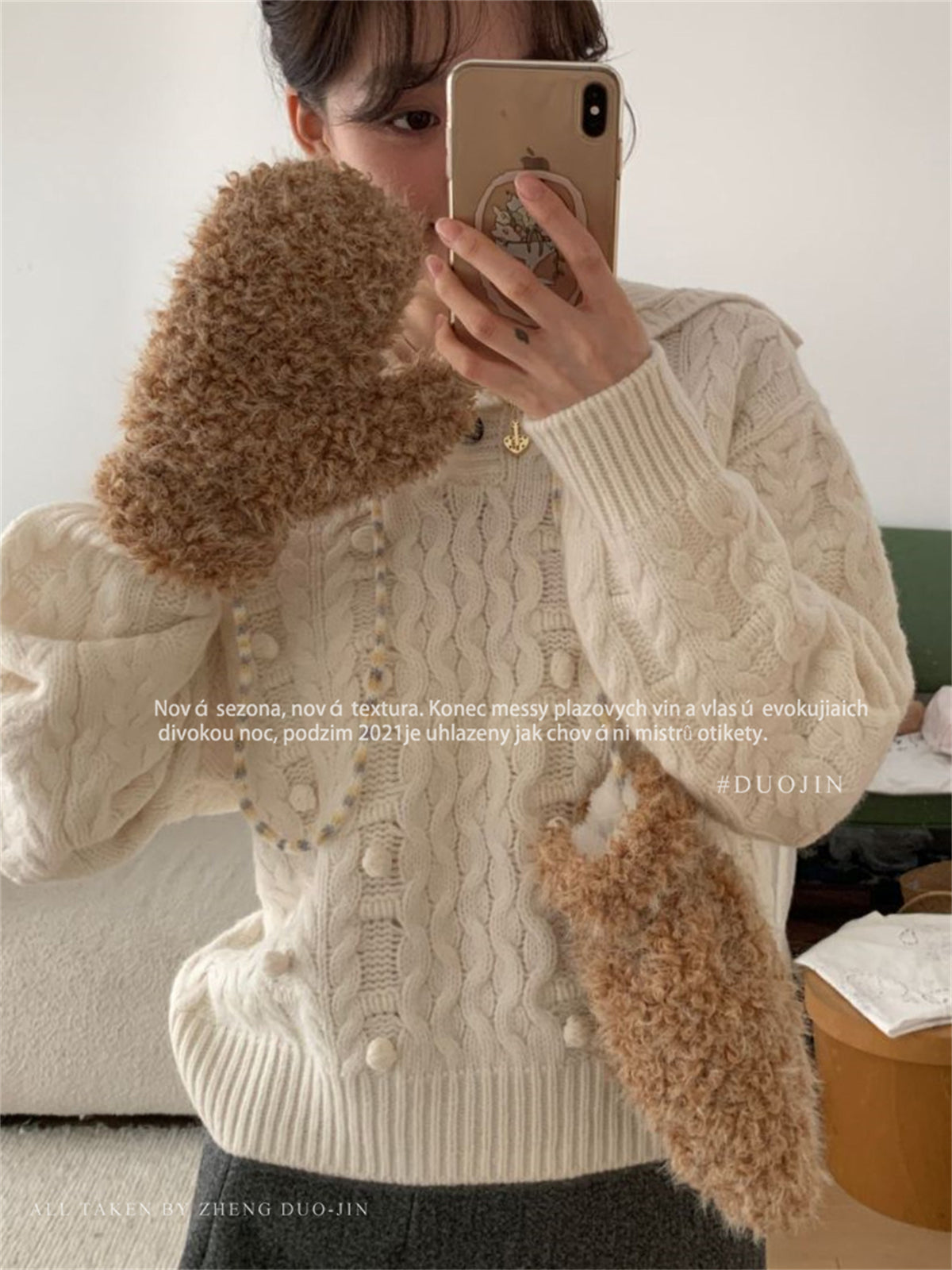 2024 new Korean style full coverage velvet gloves for women, Thick winter gloves with laces, suitable for cycling, skiing, windproof and warm.