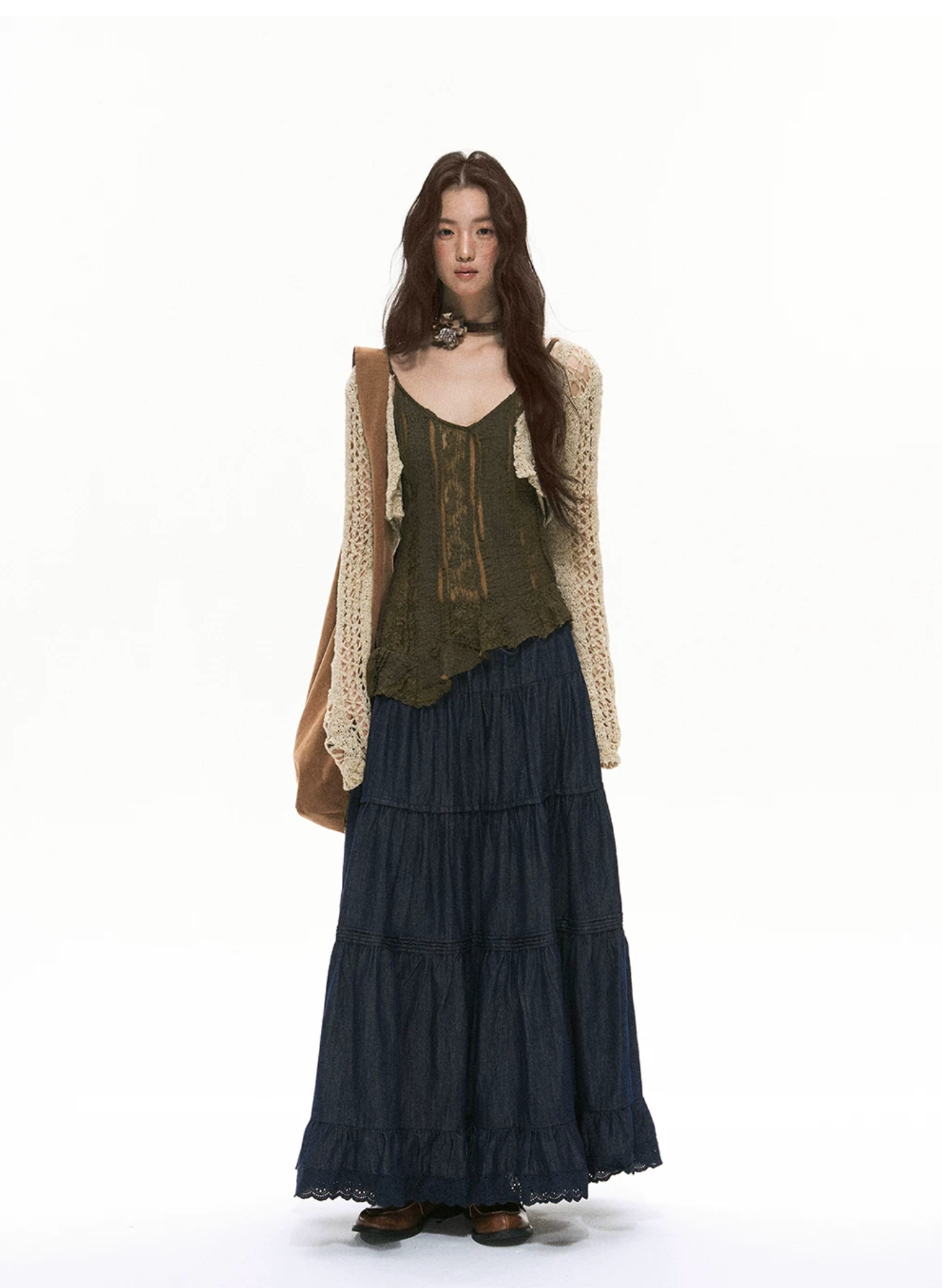 SOOLROK Lace tank top with V-neck, uneven hem, pure and charming, literary style