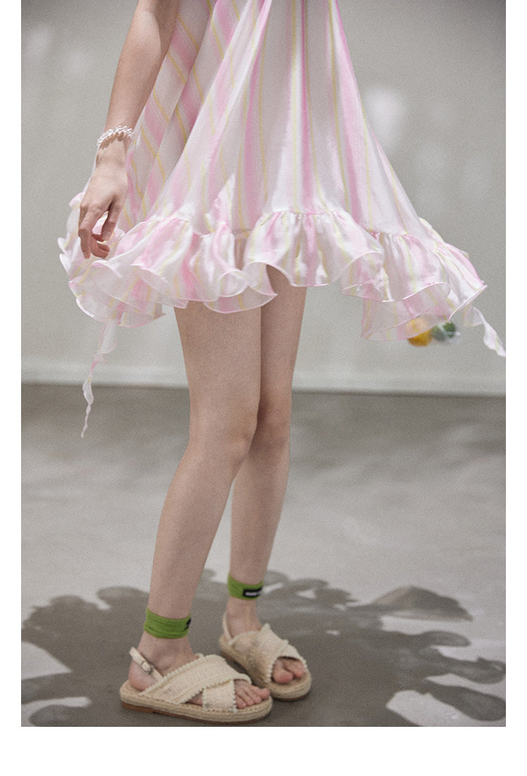 "Liuli Tangyu" Short, ruffled pinafore dress in a resort style, featuring a neon ombre Callmelater design.