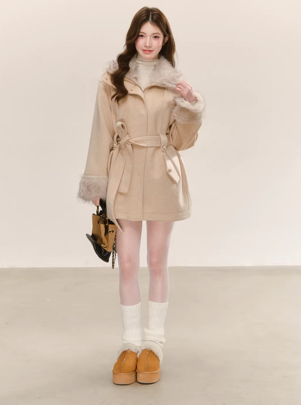 QDQD Elegant straight winter jacket QDQD office style, fleece collar, padded waist belt, helps slim the figure