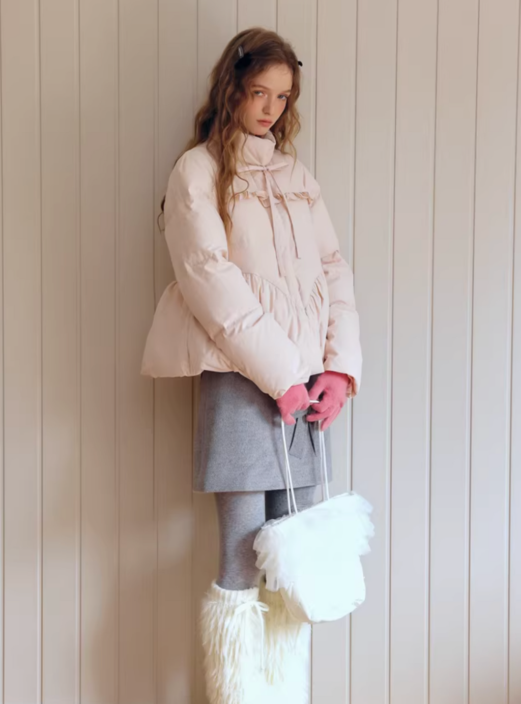 ISISLOVE Super cute pink down jacket [95% white duck down] short stand collar, A-line shape, suitable for women in winter.