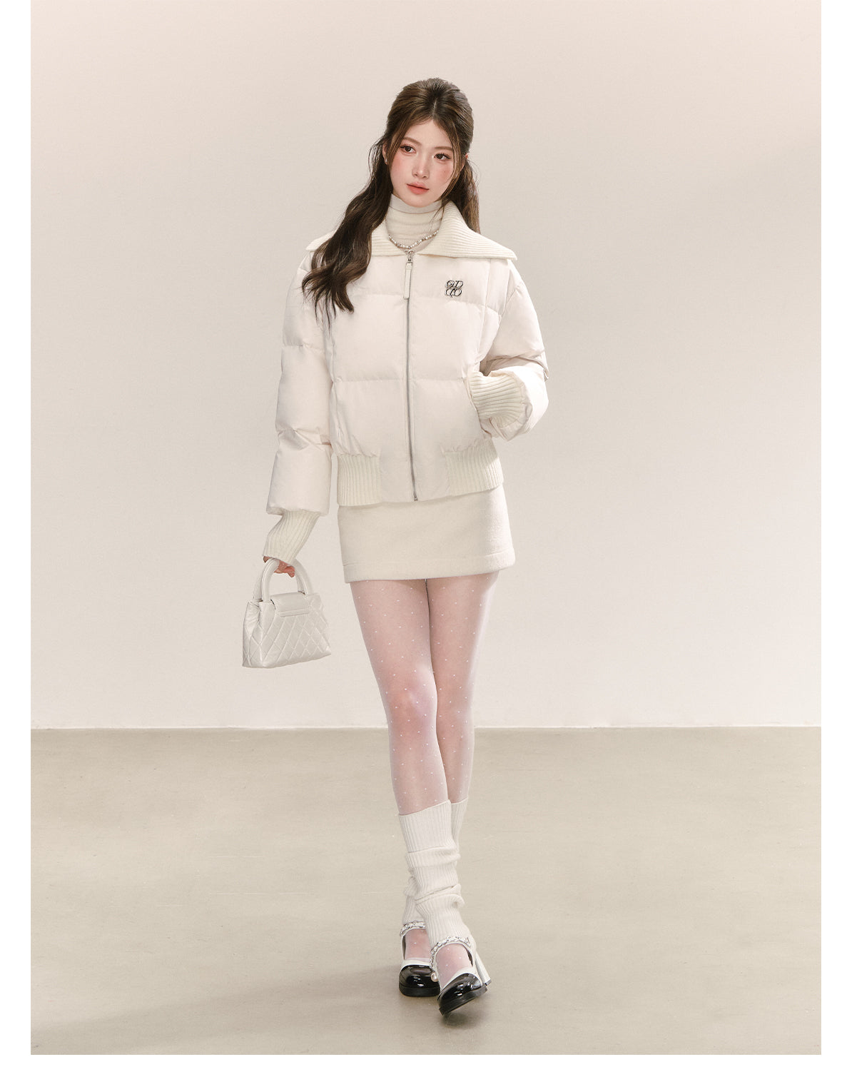 QDQD Korean style design, lapel, white short down jacket, winter style, 90% white down, thick and warm women's coat.