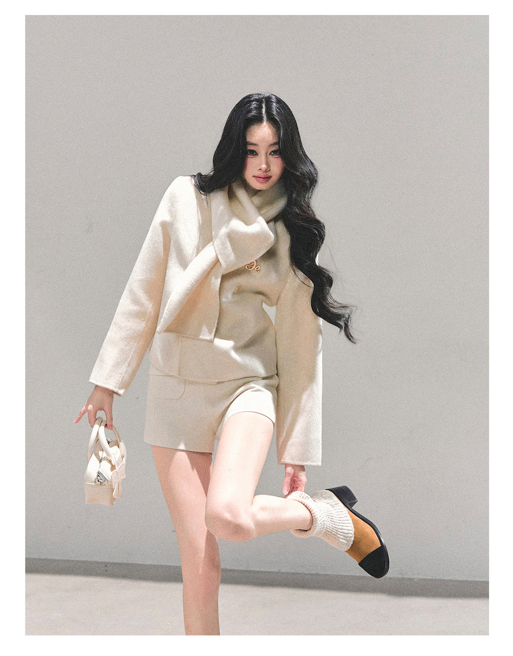 SHAOYEYAN Aomalm Women's "Twilight Forest" High-end Wool Coat, giving off a refined, luxurious feel, perfect for a wealthy heiress. Double-sided wool coat.