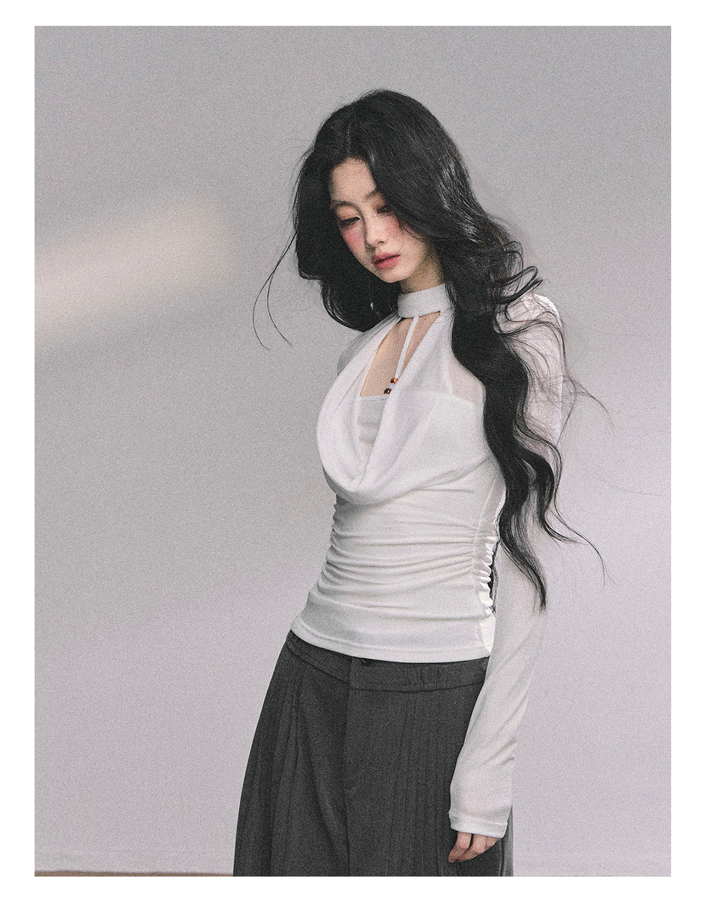 SHAOYEYAN Women's Sexy Fake "Baddie Hot Girl" Two-piece Long Sleeve T-shirt, Autumn Black Top