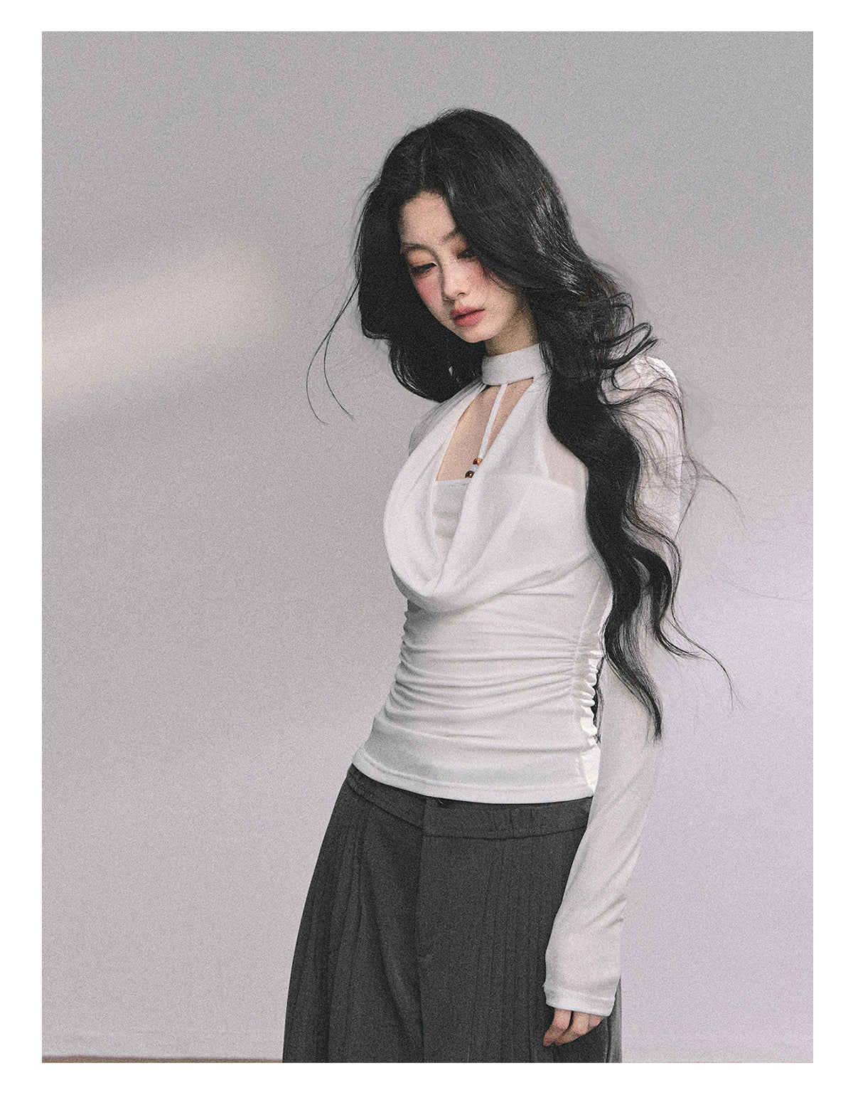 SHAOYEYAN Women's Sexy Fake "Baddie Hot Girl" Two-piece Long Sleeve T-shirt, Autumn Black Top