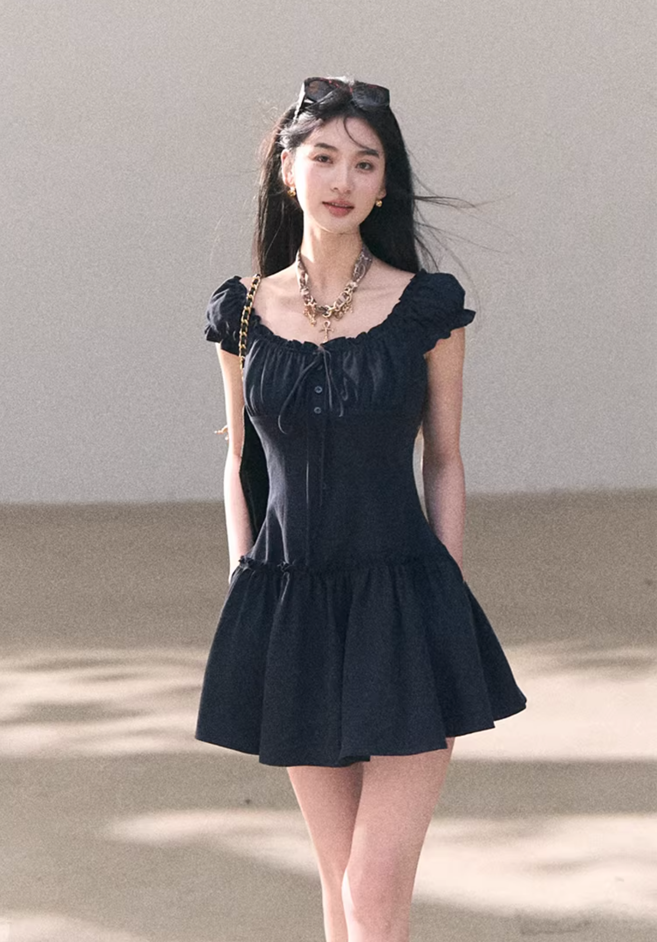 OAKMOO Bodycon off-the-shoulder mini dress made of lyocell linen fabric.