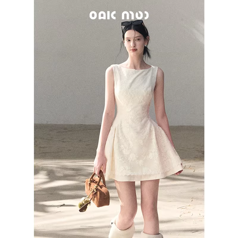 OAKMOO / "Wisteria Spring" sleeveless wool dress for women,