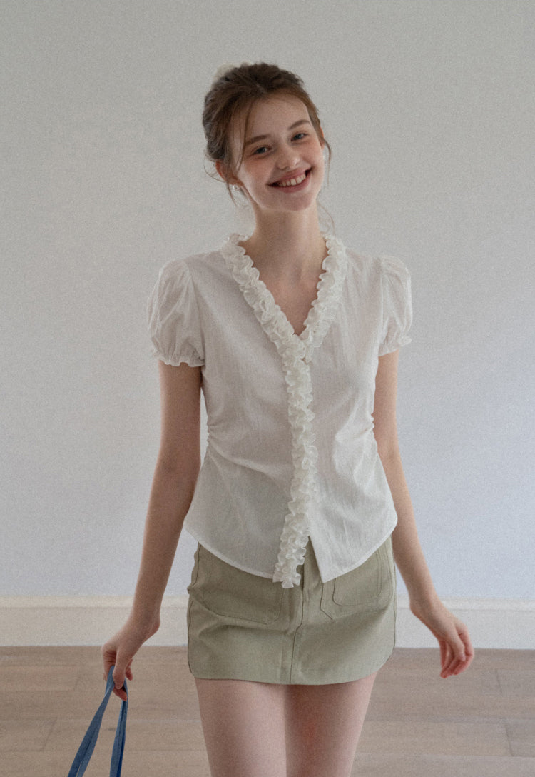 EGGKA Women's Summer V-Neck Puff Sleeve Wood Fabric Short Sleeve Shirt, Waist Design, Slim Fit