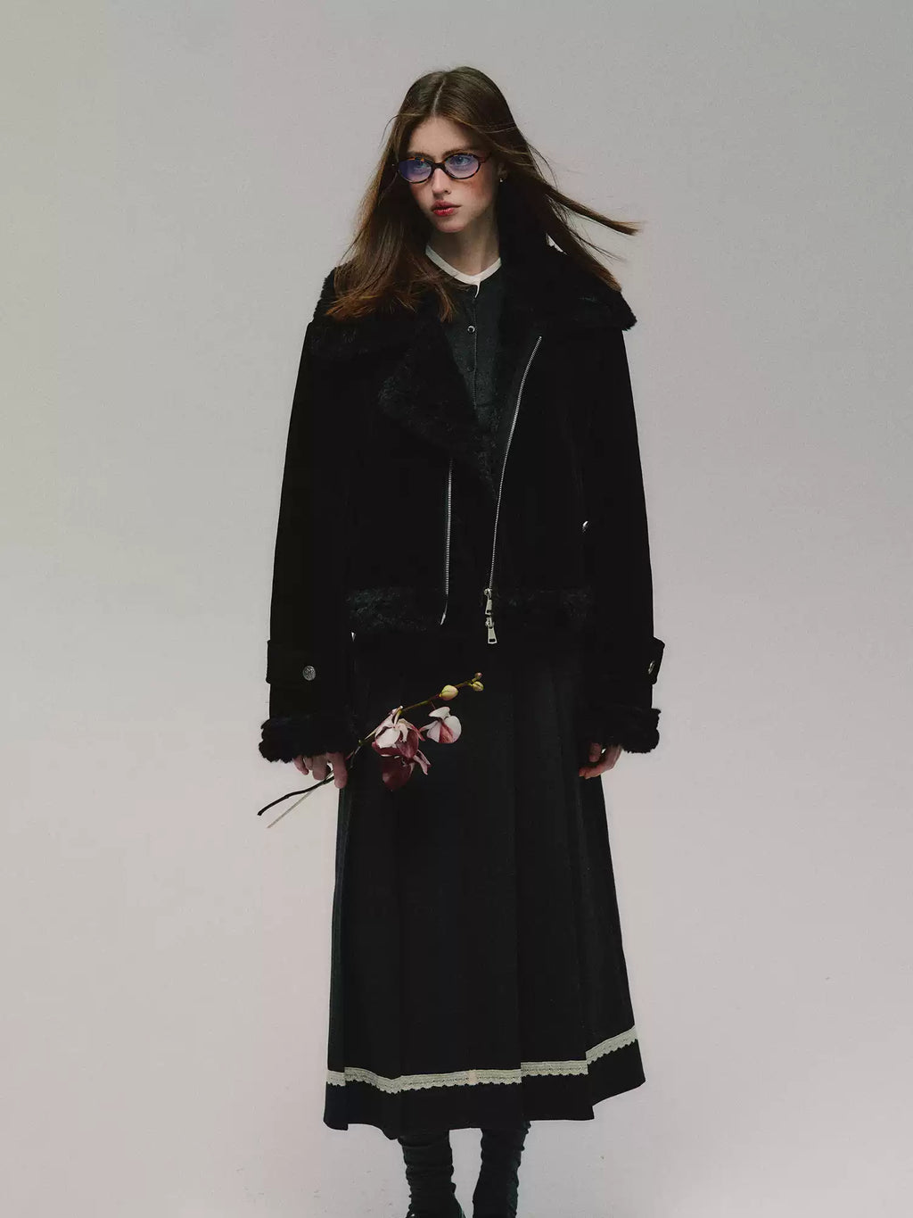 OAKMOO Eco-Friendly Striped Corduroy Coat "Tea and Orange Blossom" - Autumn/Winter Short Coat with Fashion Design (Sale)