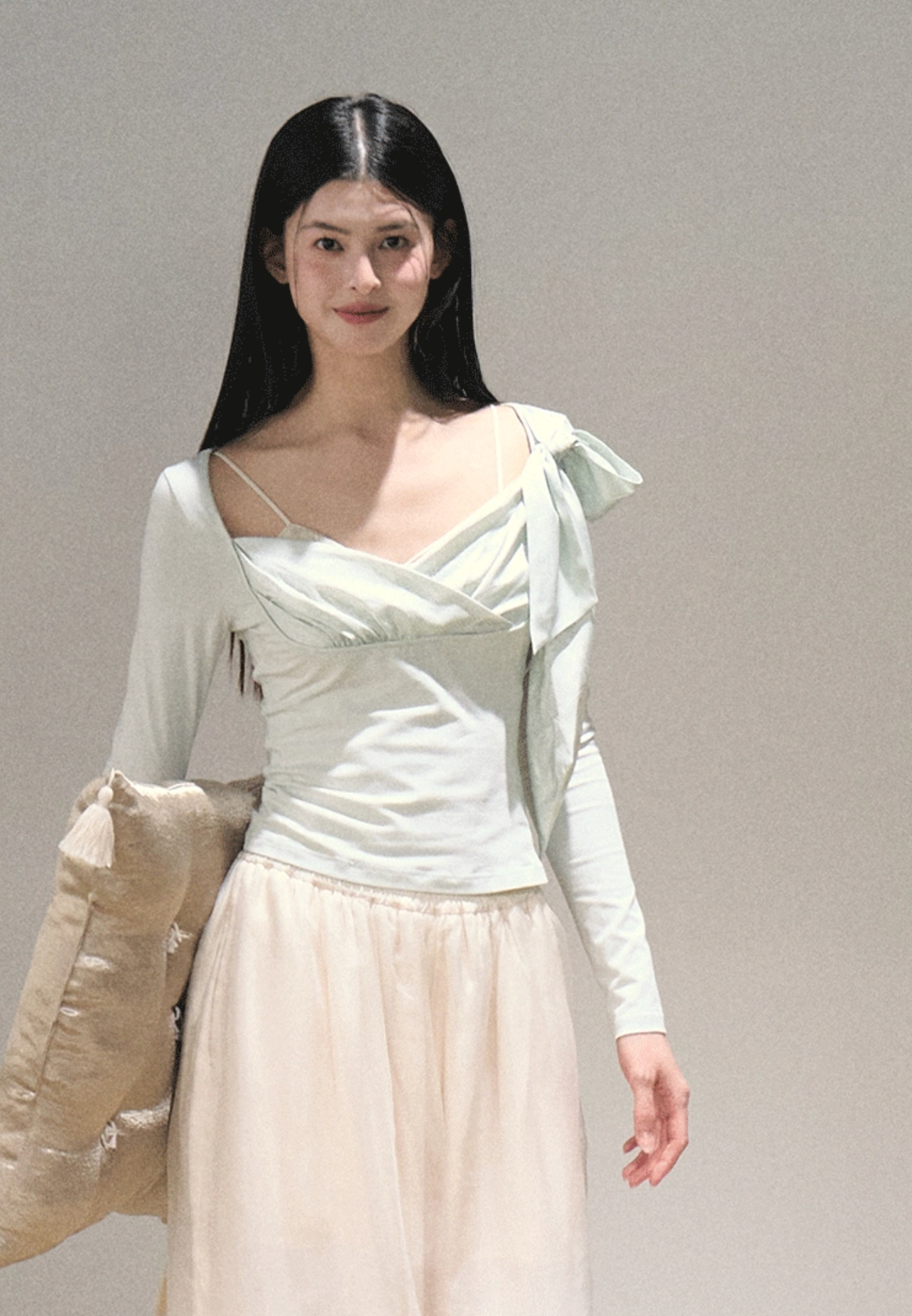 OAKMOO "Blue Night" modal lace print off-shoulder knit top, slim fit, casual style.