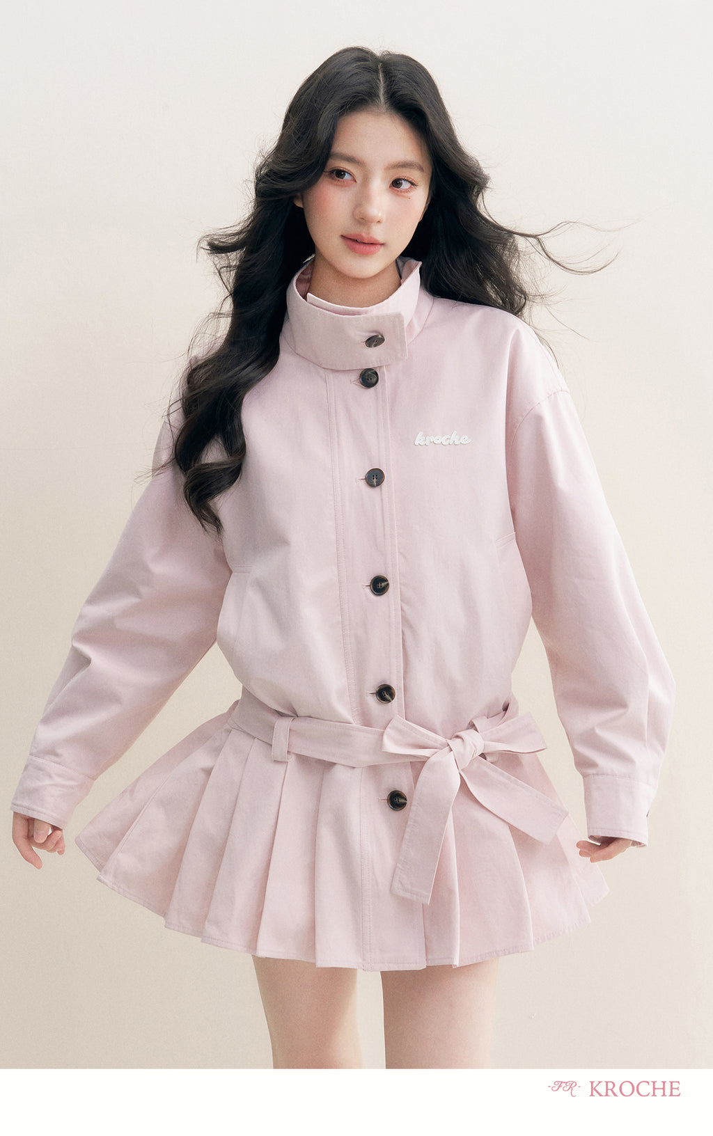 KROCHE 25aw Geek Chic cotton trench coat with stand collar and appliqué embroidery