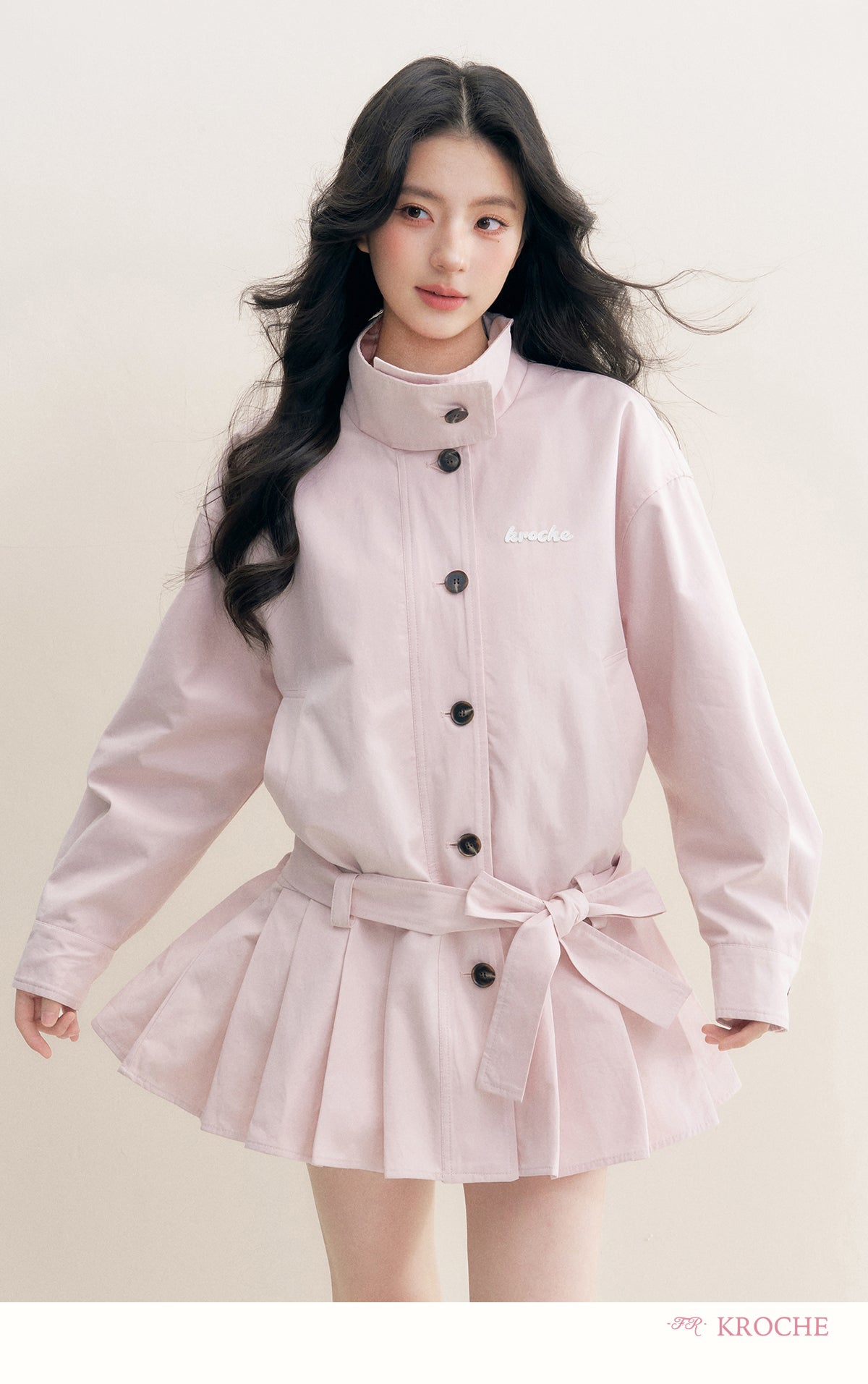 KROCHE 25aw Geek Chic cotton trench coat with stand collar and appliqué embroidery