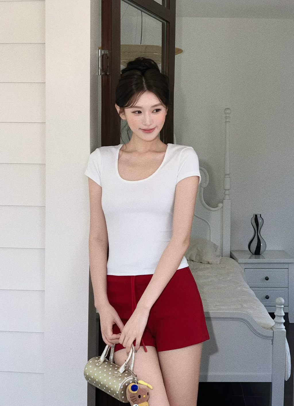OIOI ESSE Cute solid color U-neck short-sleeved T-shirt made of Tencel cotton for women, slim fit, straight shoulders