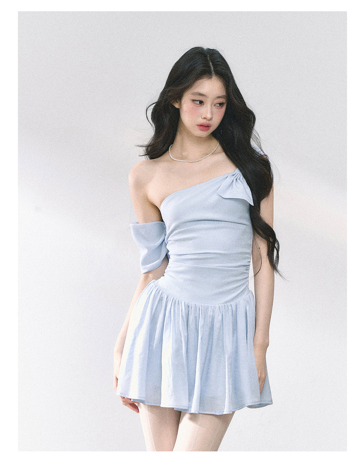 Women's Summer French Style High Quality Off-the-Shoulder Dress with Slim Waist and Short Skirt in Blue Shaoyeyan